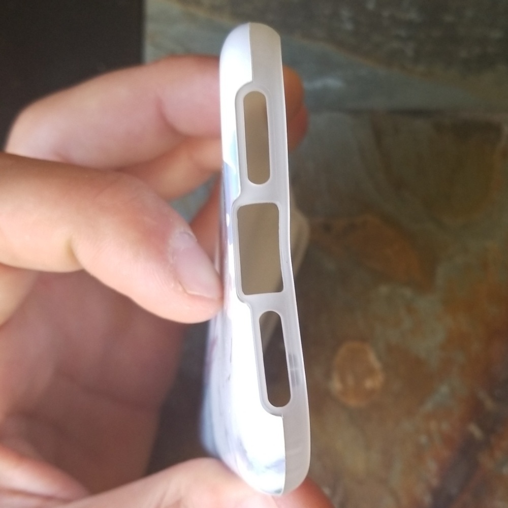 iPhone 11,iPhone 11 Pro,IPhone 11 Pro Max - Picture 4 of 5